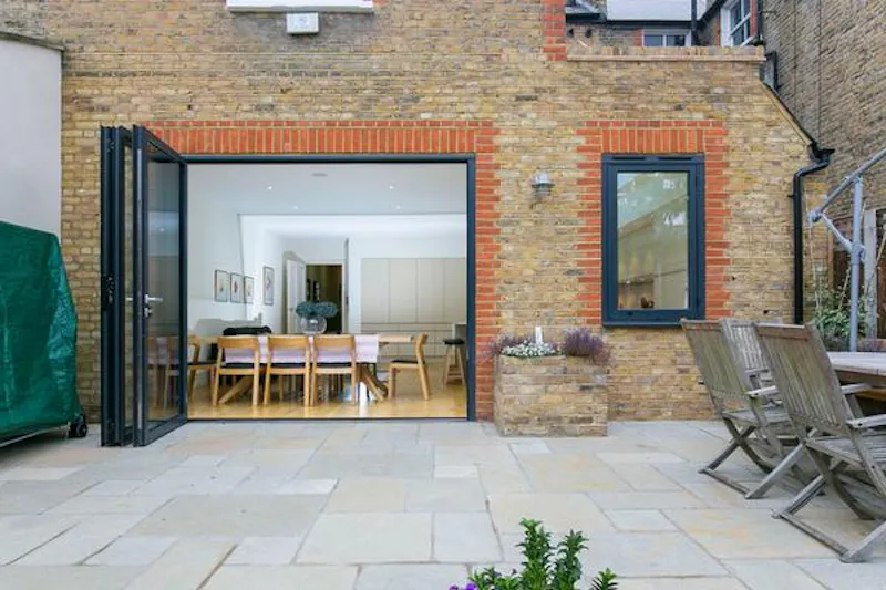 Glass at Contemporary Edwardian Home, E436 (photo 5)
