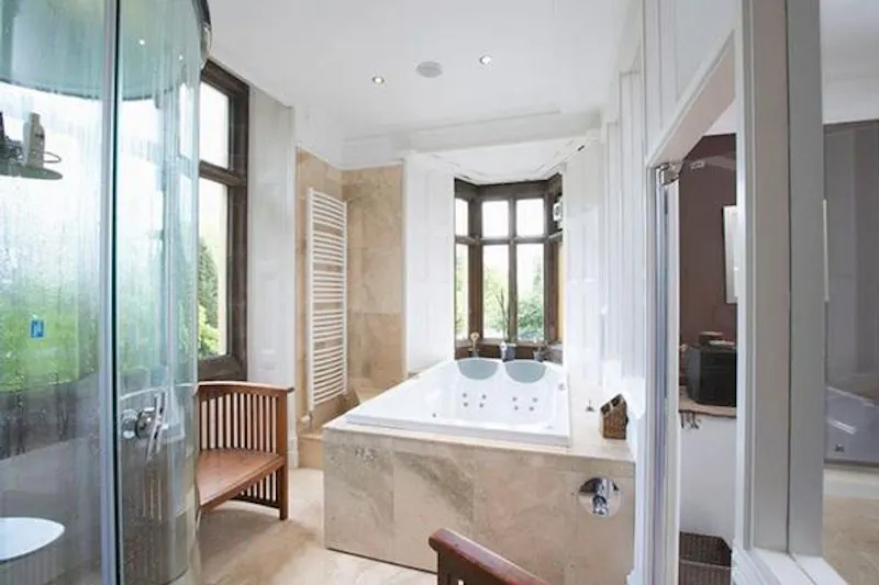 Bathroom at Grand in Galashiels, B1751 (photo 16)