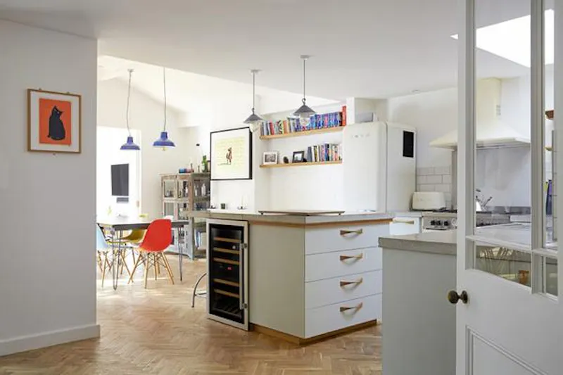 Kitchen at Modern Clapham coach house, D2293 (photo 4)