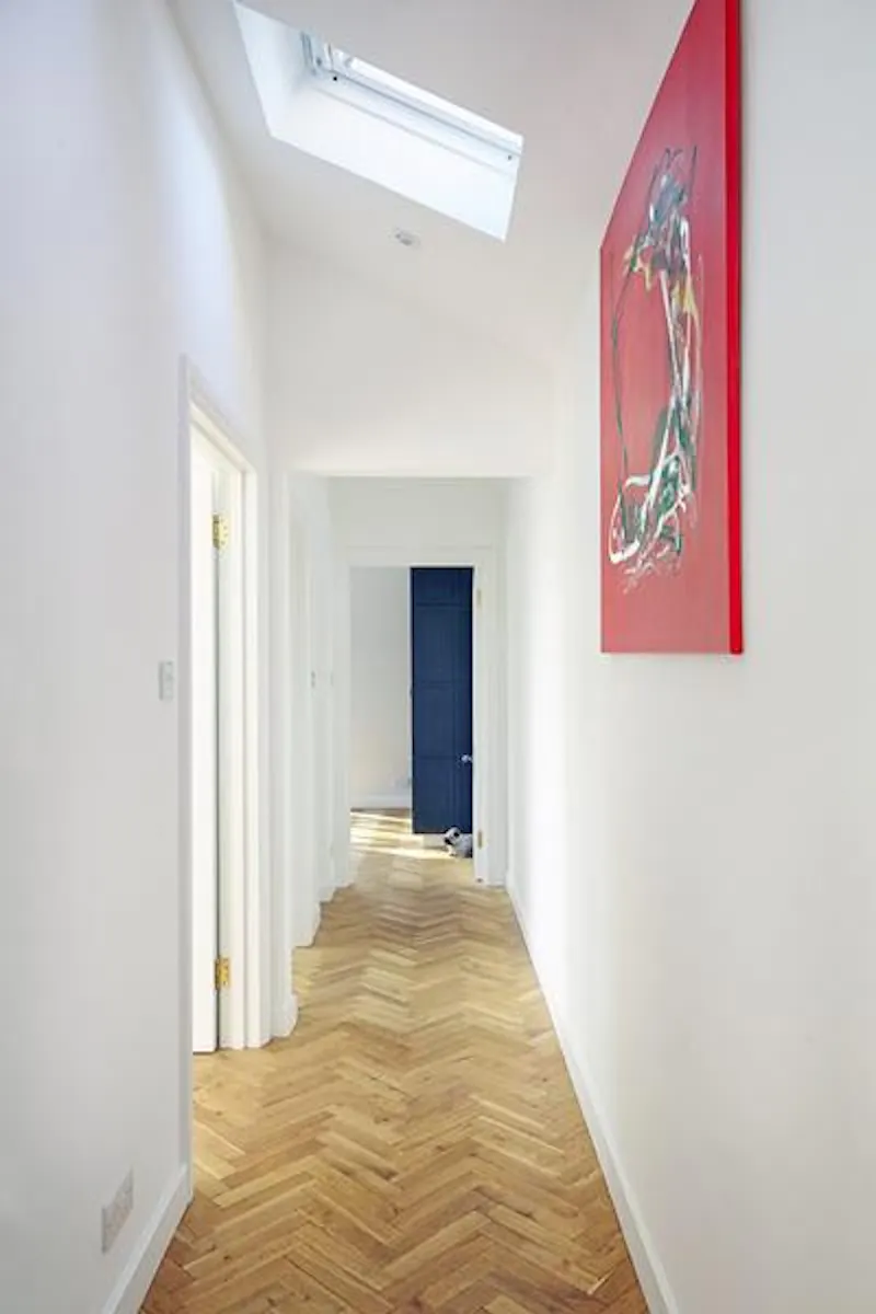 Corridor at Modern Clapham coach house, D2293 (photo 34)