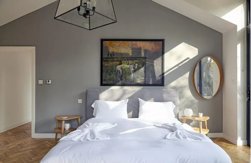 Bedroom at Modern Clapham coach house, D2293 (photo 20)