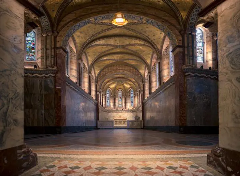 Film location CH100 in London (photo 6)