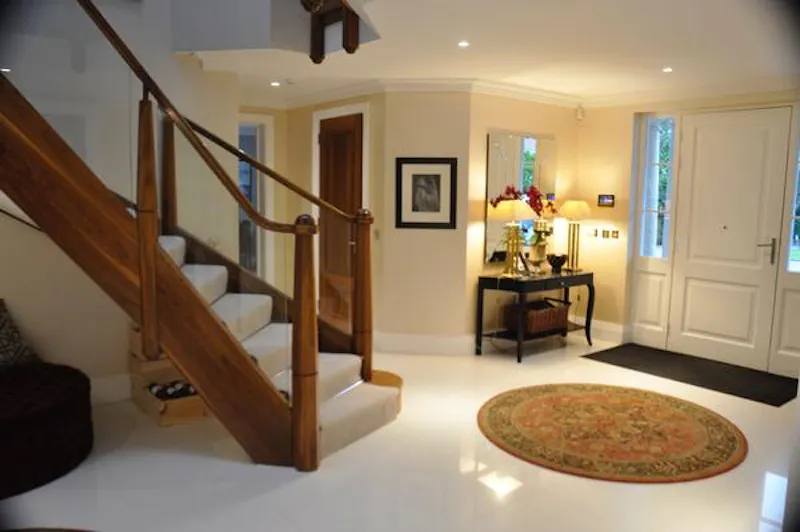 Entrance hall at Gated Farnham mansion, D2295 (photo 3)