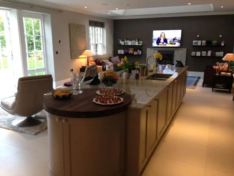 Kitchen island at Gated Farnham mansion, D2295 (photo 17)