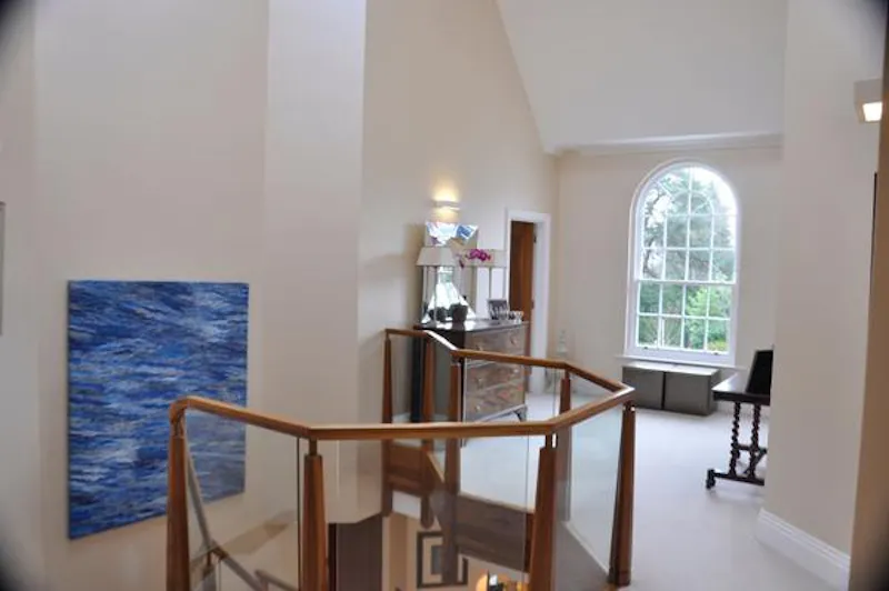 Corridor at Gated Farnham mansion, D2295 (photo 25)