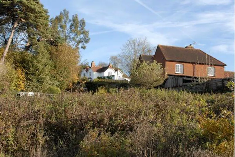 Film location L663 in Middlesex (photo 20)