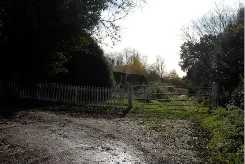 Film location L663 in Middlesex (photo 52)