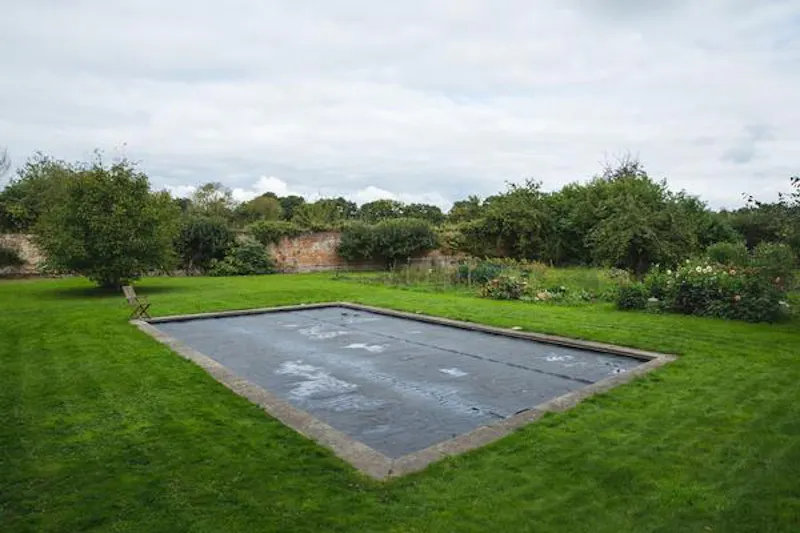 Swimming pool - outdoor at 17th century Northampton Gem, H178 (photo 108)