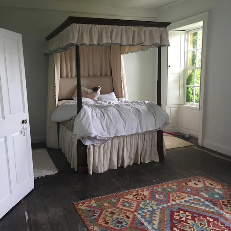 Bedroom at Stone house in Lechlade, A1427 (photo 14)