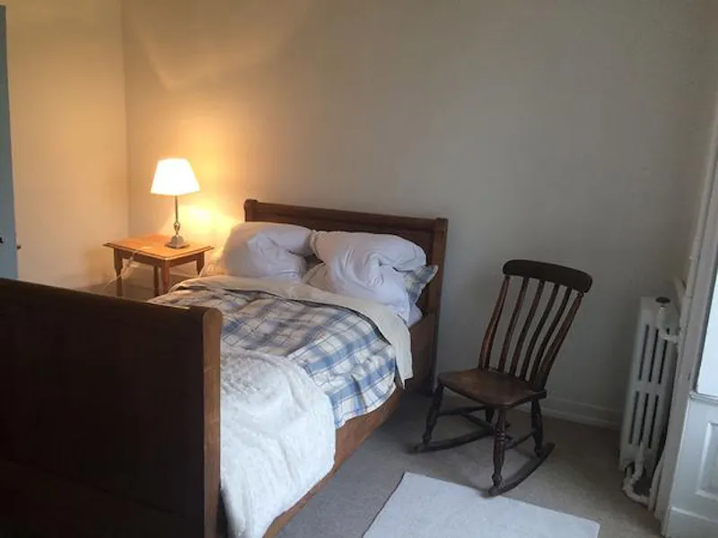 Bedroom at Stone house in Lechlade, A1427 (photo 16)