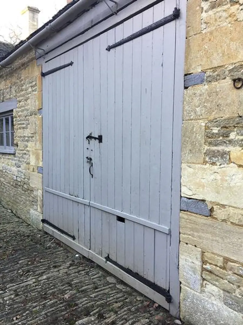 Stone house in Lechlade, A1427 (photo 28)