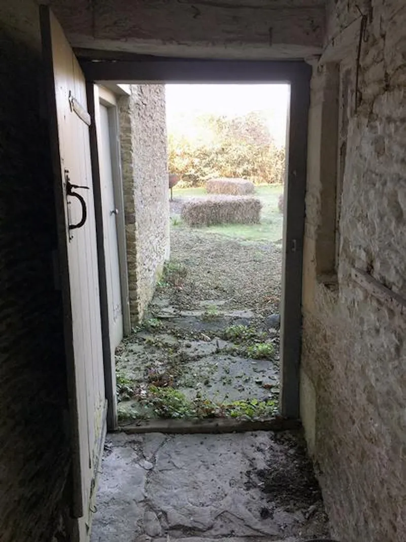 Stone house in Lechlade, A1427 (photo 30)