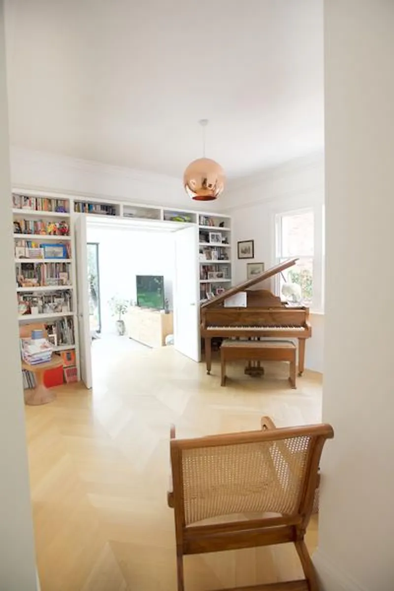 Stunning Hampton house, D2297 (photo 14)