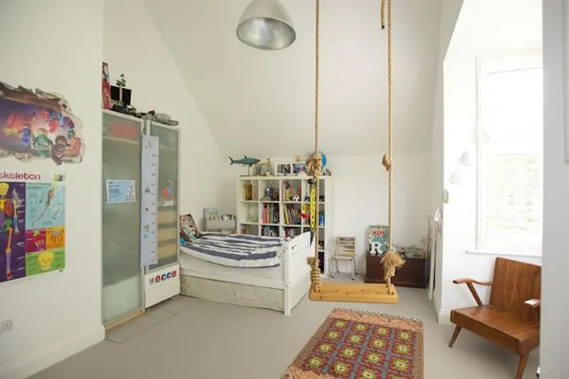 Stunning Hampton house, D2297 (photo 67)