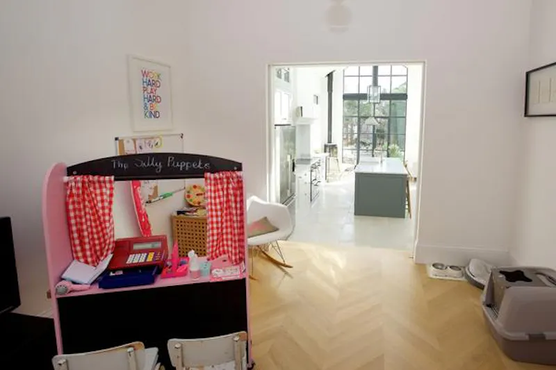 Stunning Hampton house, D2297 (photo 78)