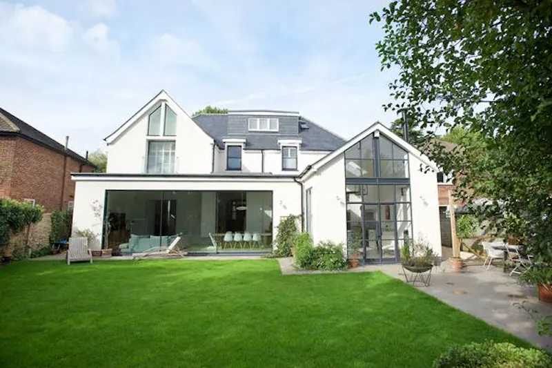 Stunning Hampton house, D2297 (photo 79)