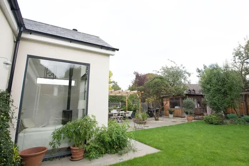 Stunning Hampton house, D2297 (photo 88)