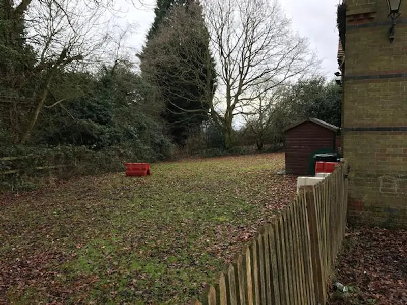 Film location CH101 in Essex (photo 25)