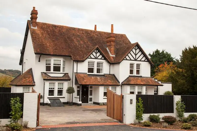 Film location D2298 in Berkshire (photo 1)