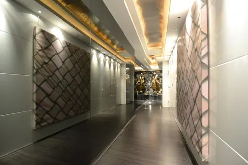 Glossy Shoreditch penthouse, F1136