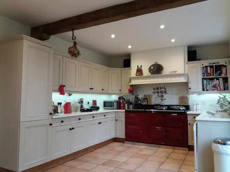 Kitchen at Farnham unusual family home, B1761 (photo 2)