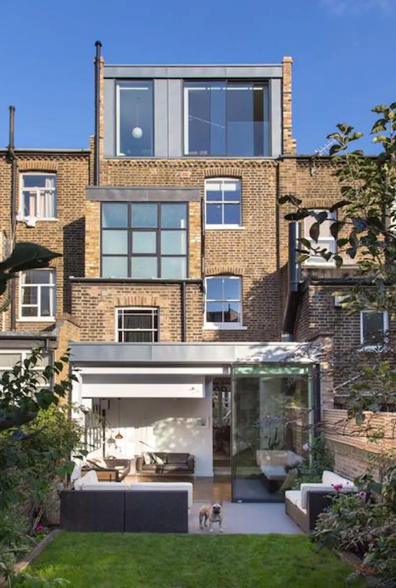 Garden at Trendy Finsbury Park house, B1763 (photo 32)