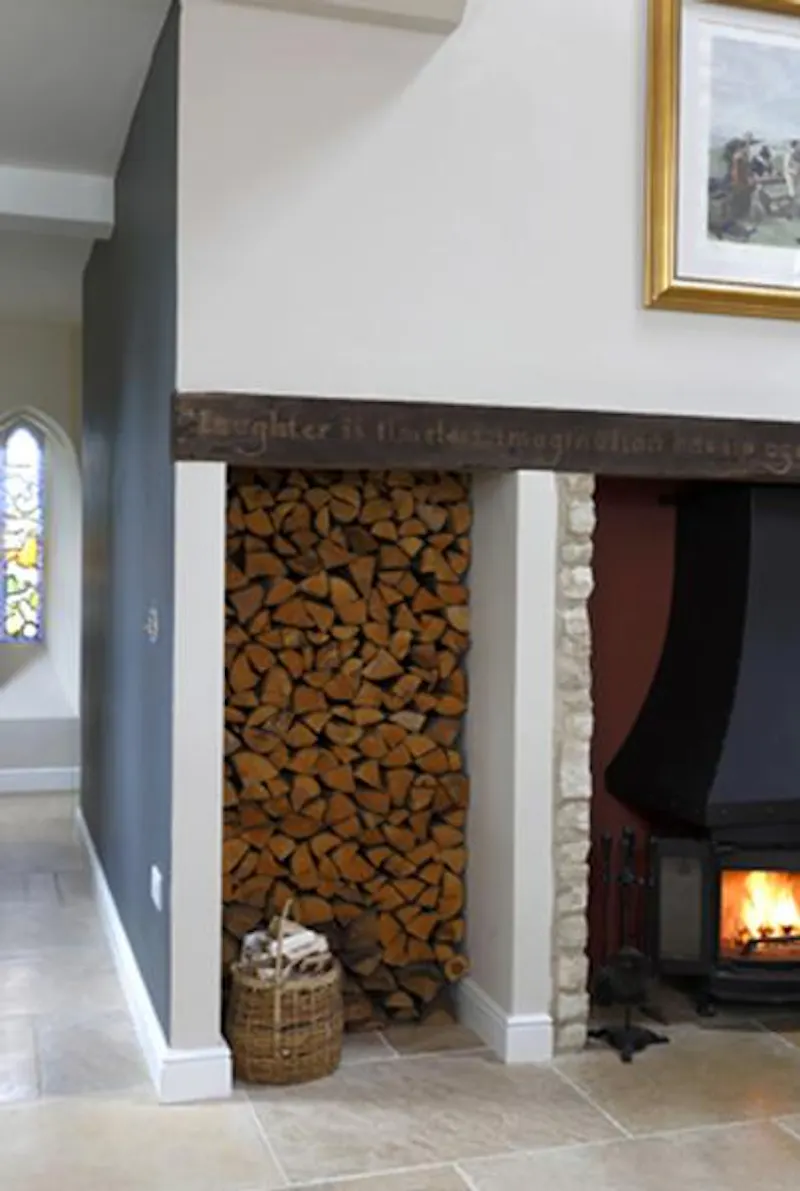 Converted chapel near Stroud, CH102 (photo 2)