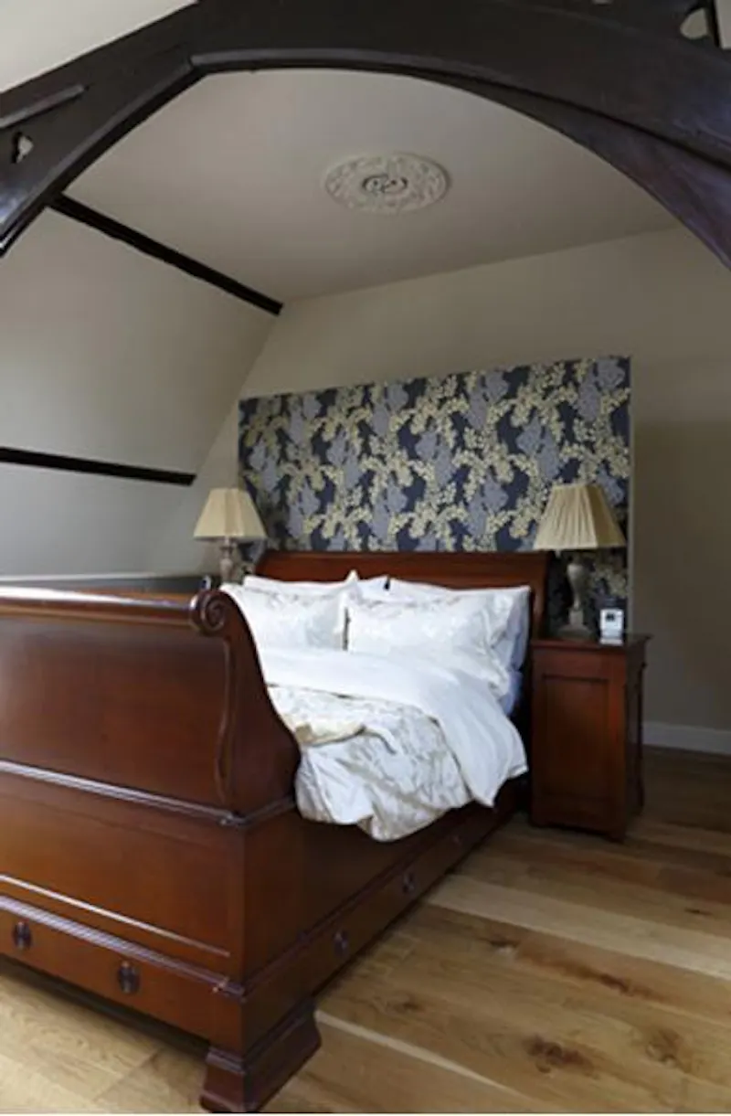 Converted chapel near Stroud, CH102 (photo 29)