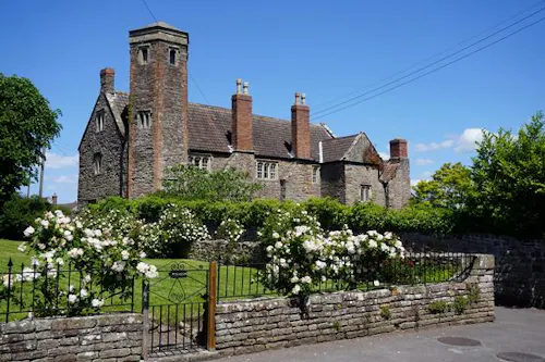 Portishead medieval retreat, M304
