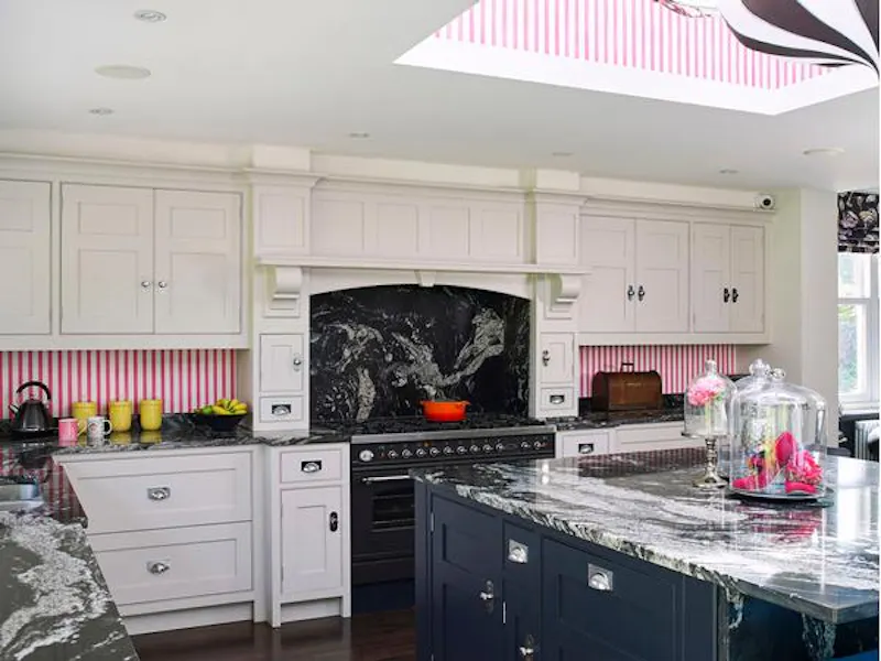 Kitchen at Funky, fun home in Crowthorne, B1764 (photo 9)
