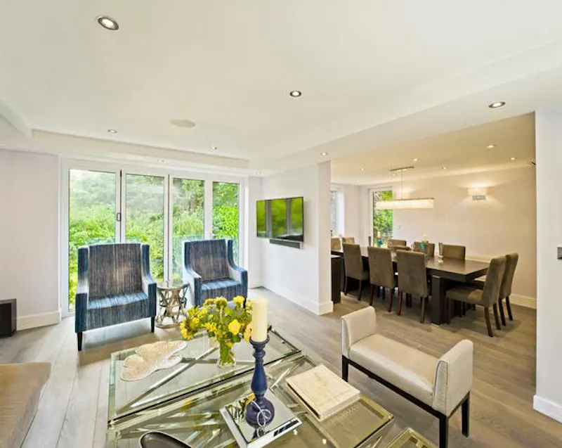 Drawing room at Modern bright Mill Hill, D2303 (photo 4)