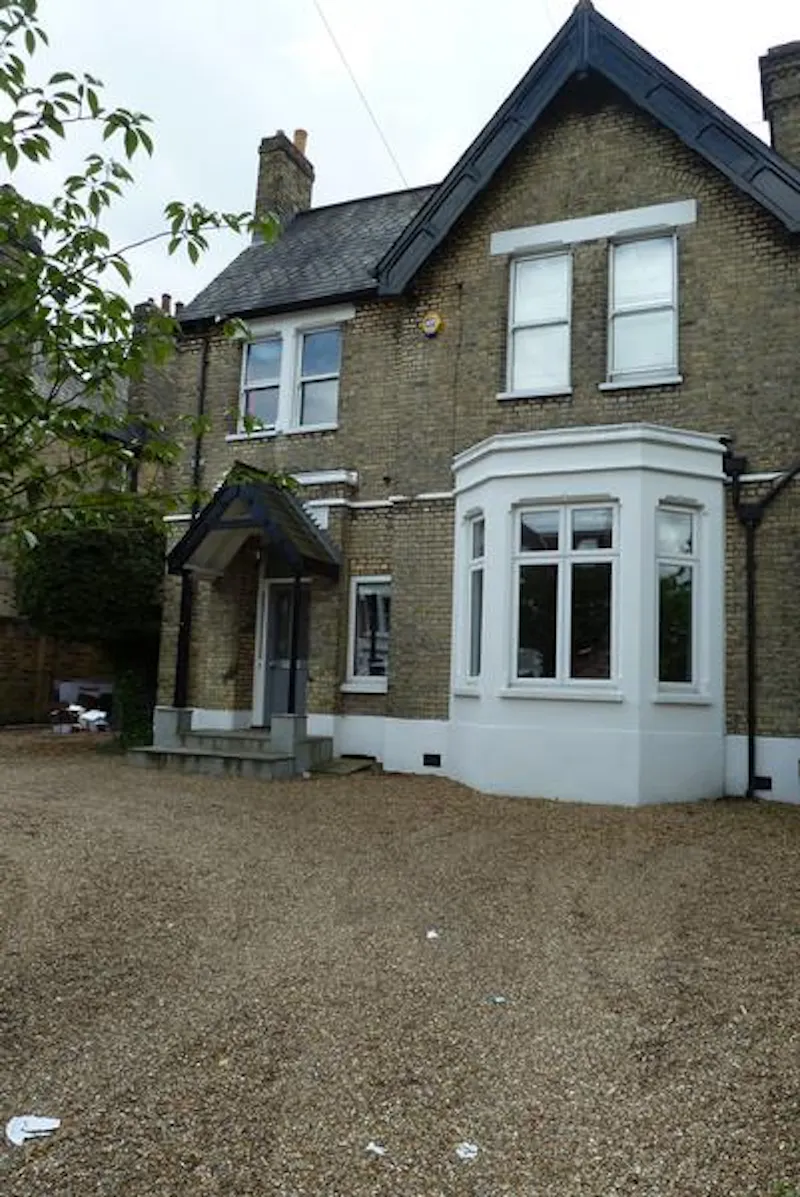 Streatham stylish house, B1765 (photo 1)