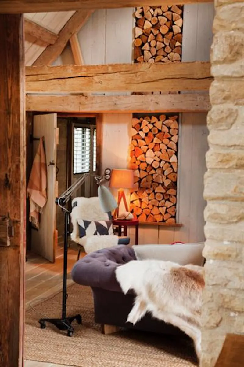 Rustic Gloucestershire barn, L667 (photo 5)