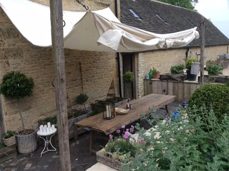 Terrace/Patio at Rustic Gloucestershire barn, L667 (photo 35)