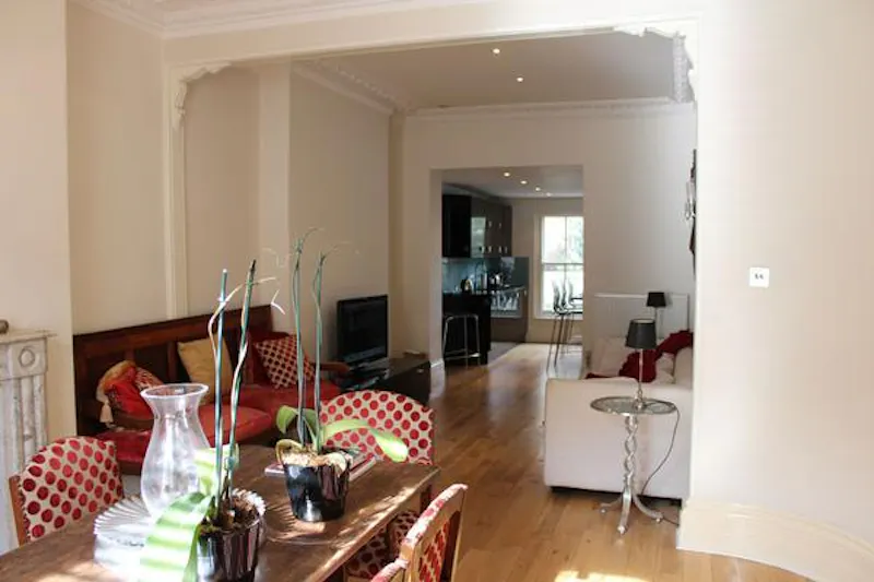 Dining room at Classic Chelsea townhouse , A1433 (photo 3)