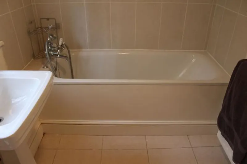 Bathroom at Classic Chelsea townhouse , A1433 (photo 49)