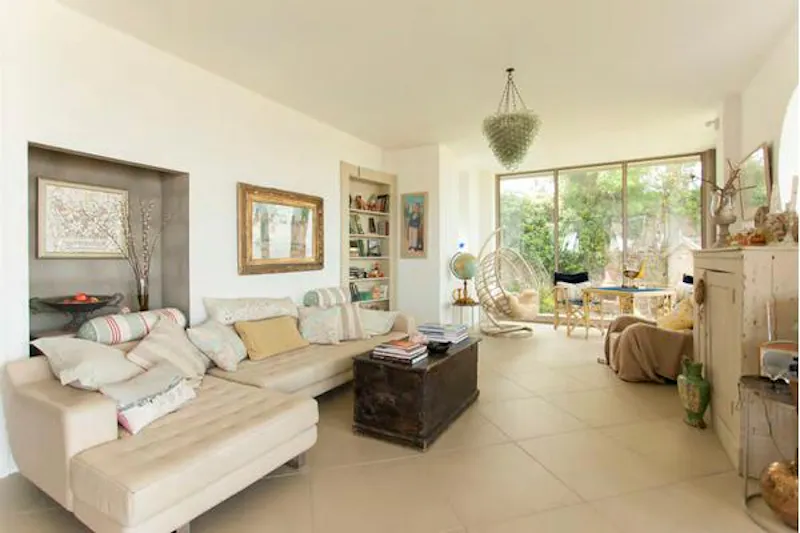 Living Room at Pretty Portishead beach house, C877 (photo 6)