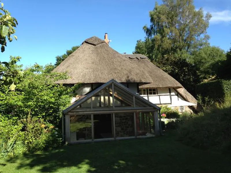 Conservatory at Quaint Sussex thatched cottage, M306 (photo 14)