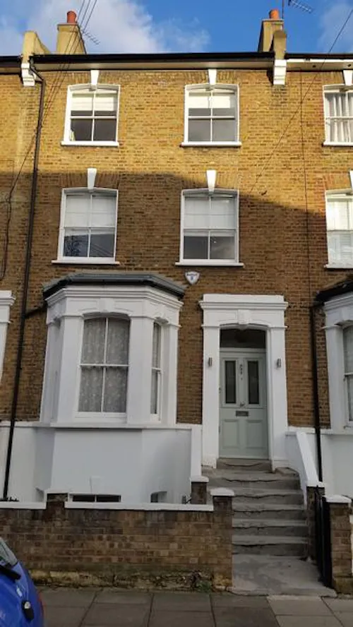 Bright Shepherd's Bush terrace, B1768