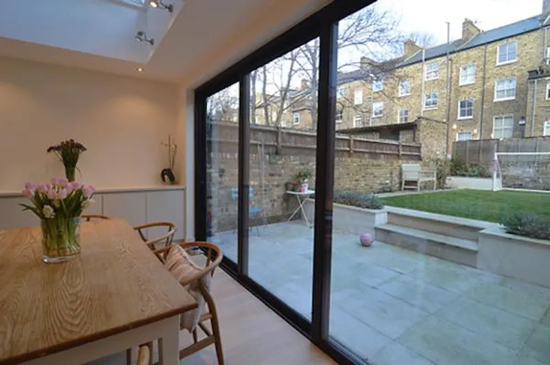 Bright Shepherd's Bush terrace, B1768 (photo 12)