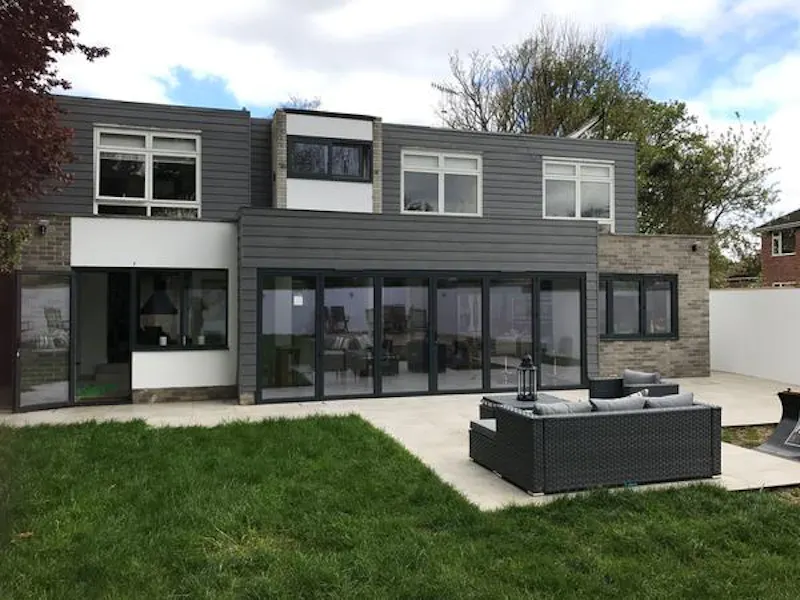 Terrace/Patio at Film location D2311 in East Sussex (photo 17)