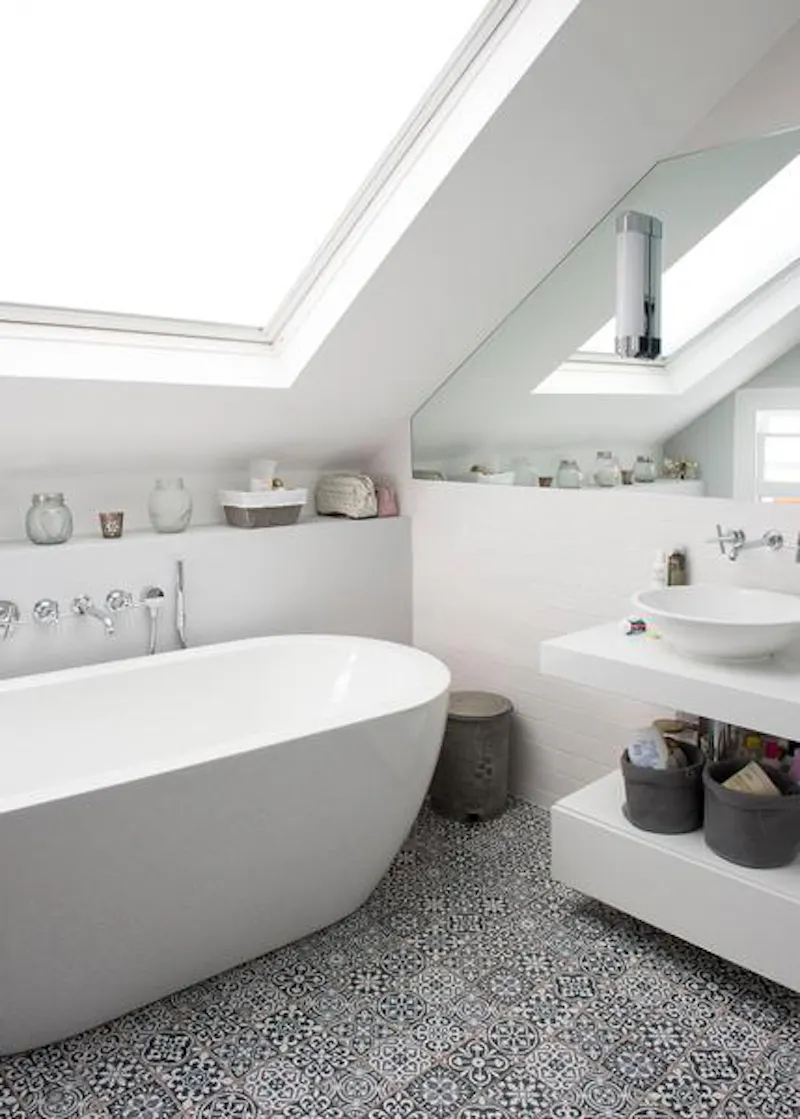 Bathroom at Contemporary Wimbledon home, B1772 (photo 17)
