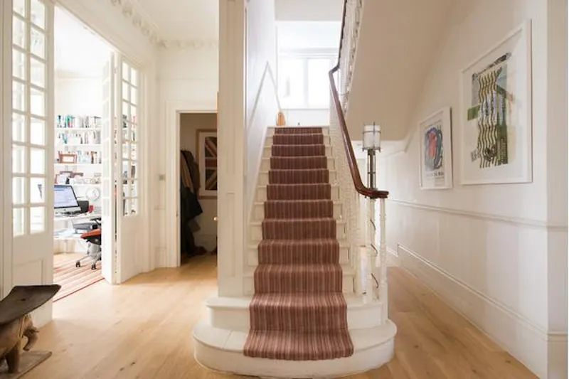 Staircase at Stunning Hampstead Villa, B1770 (photo 19)