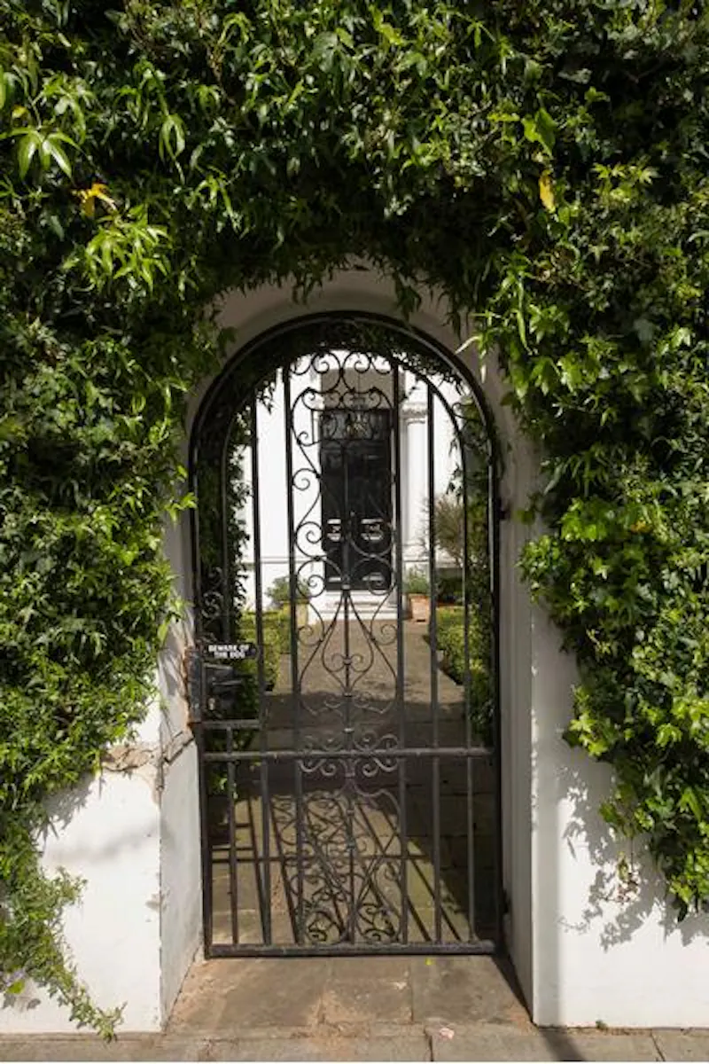 Stunning Hampstead Villa, B1770 (photo 29)
