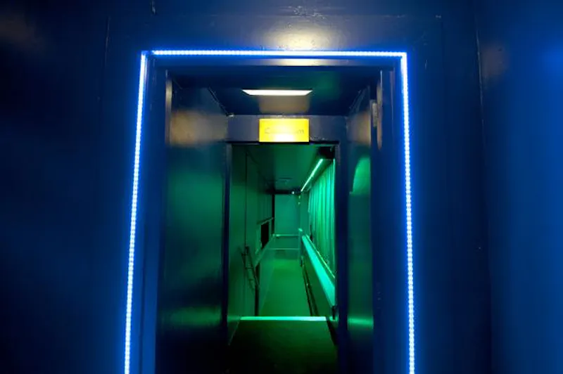 Corridor at Iconic Brixton Venue, R813 (photo 6)