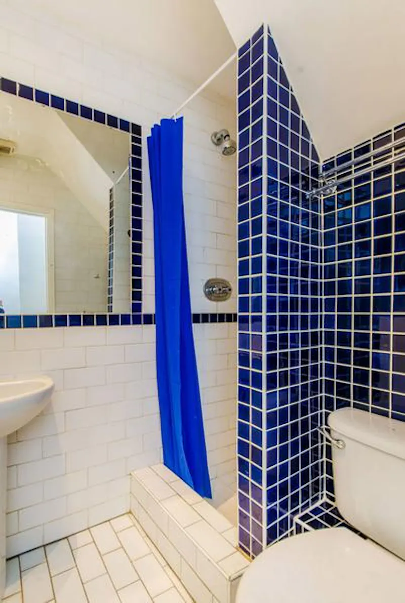 Shower at Townhouse flat in Angel, F1146 (photo 4)