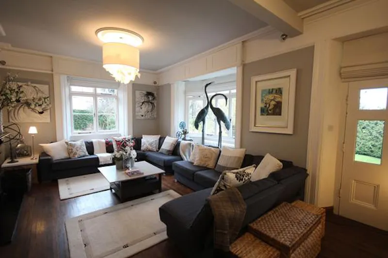 Living Room at Stunning stroud house, B1773 (photo 20)