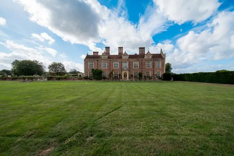 Elizabethan estate in Water End, G303 (photo 69)