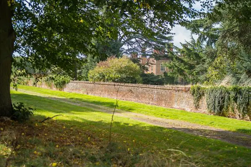 Elizabethan estate in Water End, G303 (photo 89)