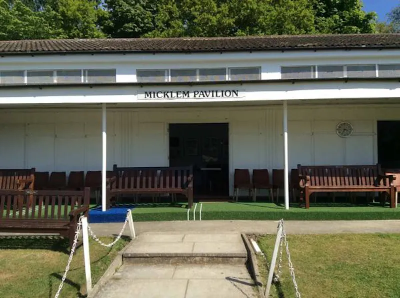 Cricket club with lake in Stanmore, V156 (photo 3)